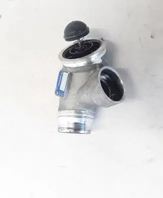 Volvo XC90 Turbo system vacuum part 31431981