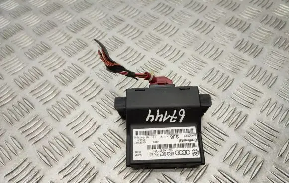 Volkswagen Polo V 6R Gateway control module 6R0907530D 1K0907951