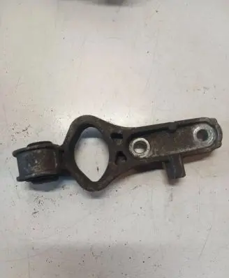 Volvo V70 Gearbox mount 31430442