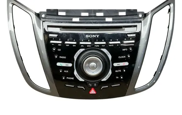 Head unit multimedia control