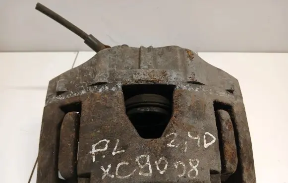 Volvo XC90 Front brake caliper 9603065307