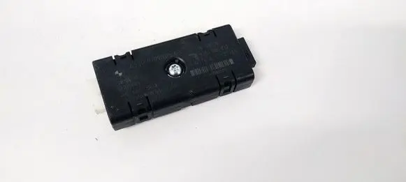 BMW 5 F10 F11 Antenna control unit 65209199865 10819610
