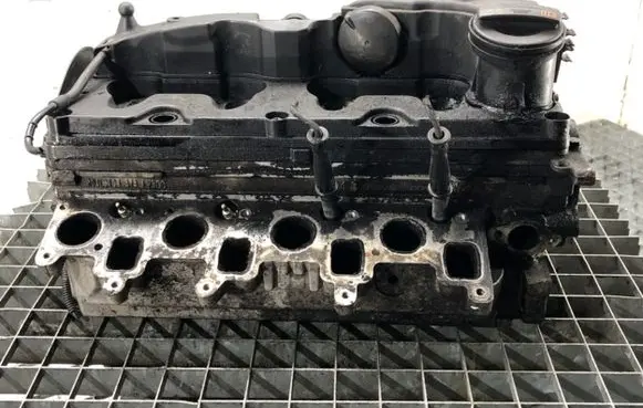 Audi Q3 8U Engine 03L103373J