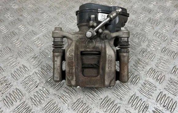 Volkswagen PASSAT B9 Rear brake caliper