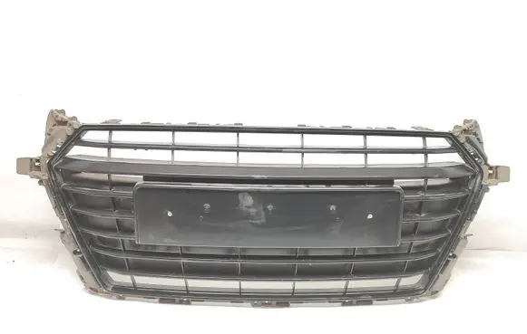 Audi TT TTS RS Mk3 8S Front bumper upper radiator grill 8S0807224 0L146