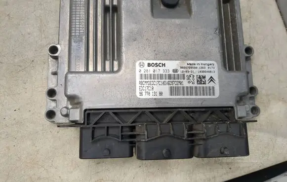 Citroen DS3 Engine control unit/module 0281017333 9666729580 9677013180