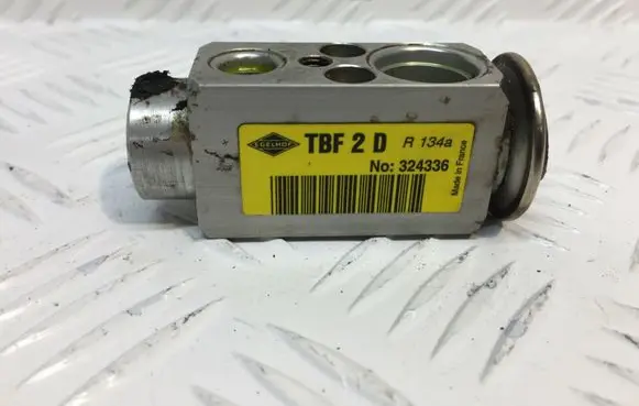 Opel Astra H Air conditioning (A/C) expansion valve 324336