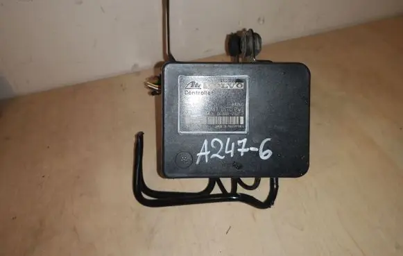 Volvo S40 ABS Pump 31274908 A2476