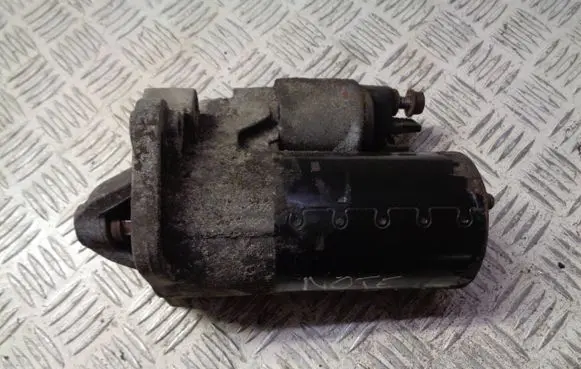 Nissan Note (E12) Starter motor 233001073R 10MY 011092410