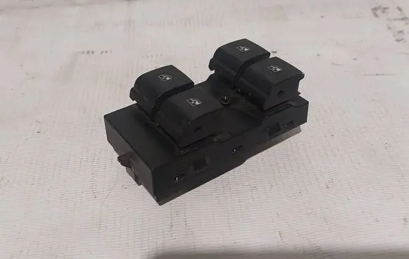 Chevrolet Camaro Electric window control switch 22806290