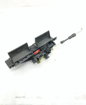Audi A6 S6 C5 4B Tailgate/trunk/boot exterior handle 8d9827565c 4b0827565f