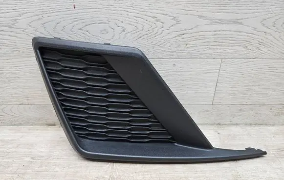 Seat Ibiza V (KJ) Front bumper lower grill 6F0853665