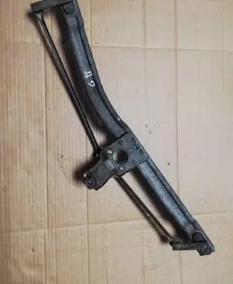 Volkswagen Golf II Front wiper linkage 91955605