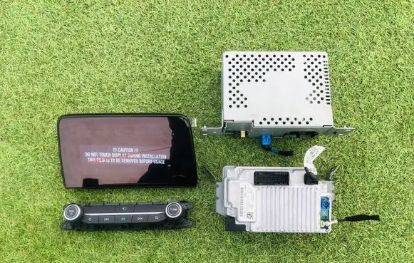 Ford Kuga III Screen/display/small screen LJ6T18B955FE