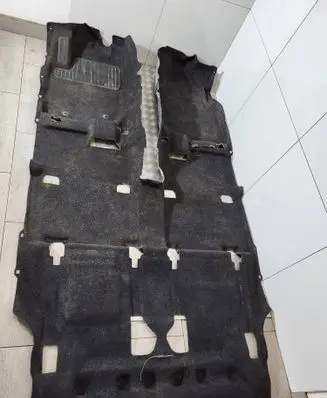 Toyota RAV 4 (XA40) Front floor carpet liner 