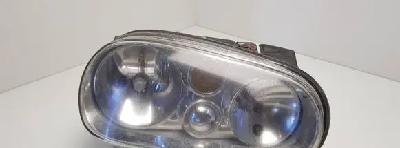 Volkswagen Golf IV Headlight/headlamp 1J1941016B