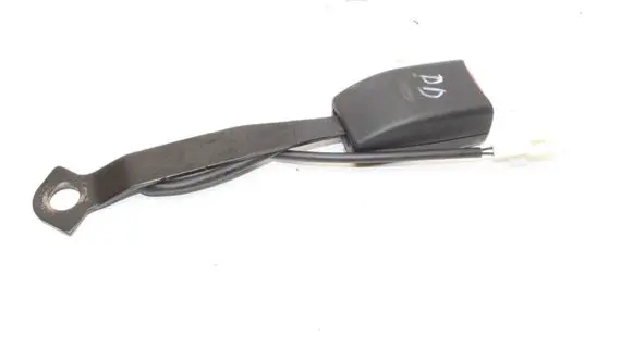 Mazda 3 II Front seatbelt buckle