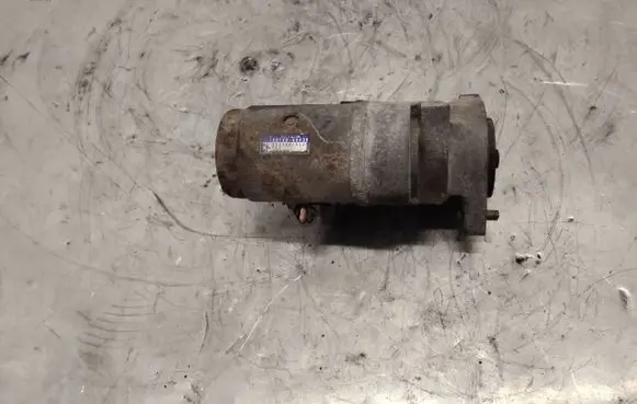 Toyota Avensis Verso Starter motor 2810064430 2280009221