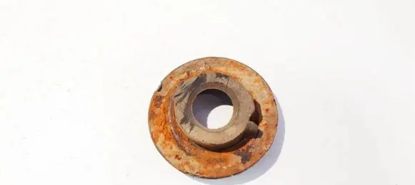 Skoda Octavia Mk2 (1Z) Front coil spring rubber mount 1k0512297c