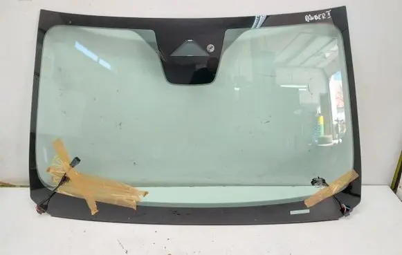 Ford Ranger IV Front windscreen/windshield window 