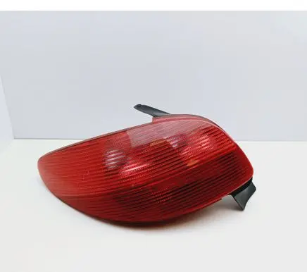 Peugeot 206 Rear/tail lights 