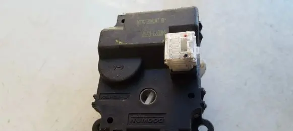 KIA Rio Air flap motor/actuator B400730570 B40073-0570
