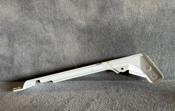 BMW X4 F26 Fender mounting bracket 8800N608