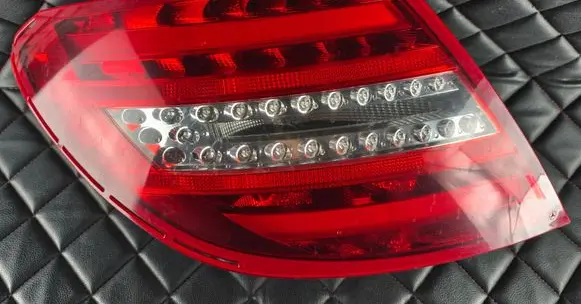 Mercedes-Benz C W204 Rear/tail lights 2048205464