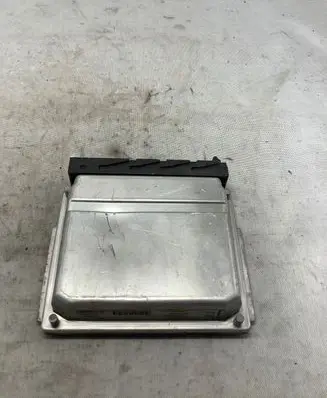 Volvo XC90 Engine control unit/module 0281011441