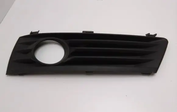 Opel Zafira B Front grill GM13121989