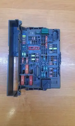 BMW 3 E92 E93 Fuse module 106887