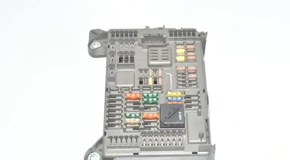 BMW X6 E71 Fuse box set 6931687 61146931687