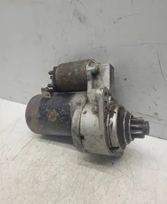 Nissan Sunny Starter motor M2T535881 2330035A10