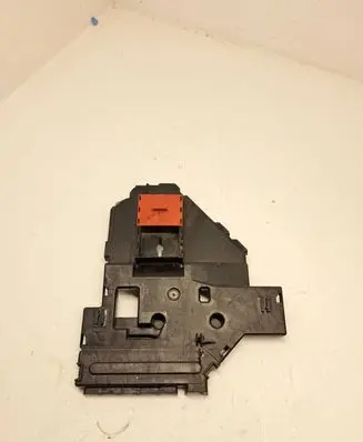 Mercedes-Benz C W205 Fuse box cover D925