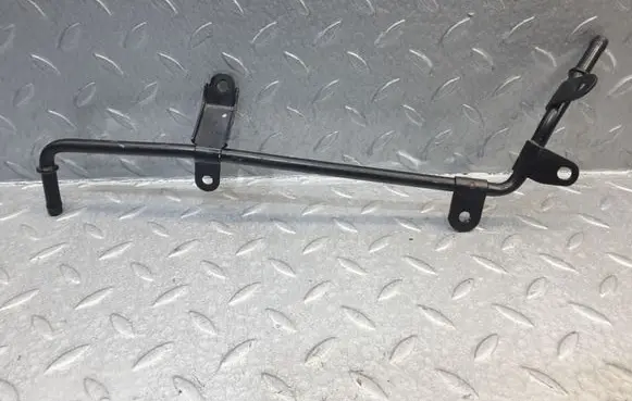 Skoda Fabia Mk3 (NJ) Engine coolant pipe/hose 04B121070A