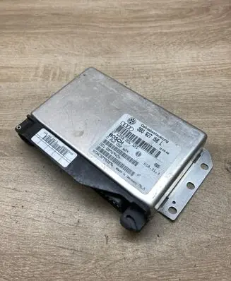 Volkswagen PASSAT B5 Gearbox control unit/module 3B0927156L 0260002624