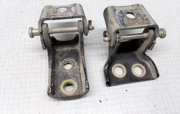 Peugeot 407 Rear door hinge set 
