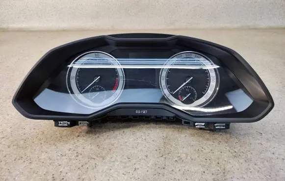 Skoda Superb B8 (3V) Speedometer (instrument cluster) 3V0920711E17 3V0920711E