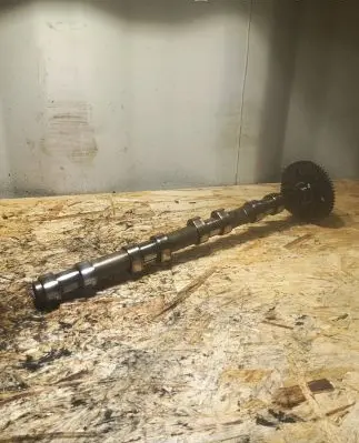 BMW 5 E60 E61 Camshaft 7790596 BMW06 50304431