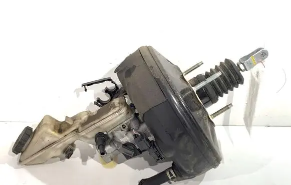 Mazda 3 II Brake booster 