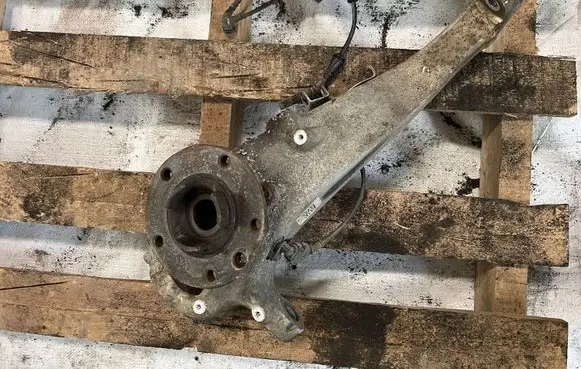 Porsche Cayenne (92A) Front wheel hub 7P0407245 7P0487245