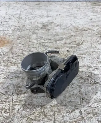 Toyota RAV 4 (XA50) Throttle valve 2203024010 2H23 A0424