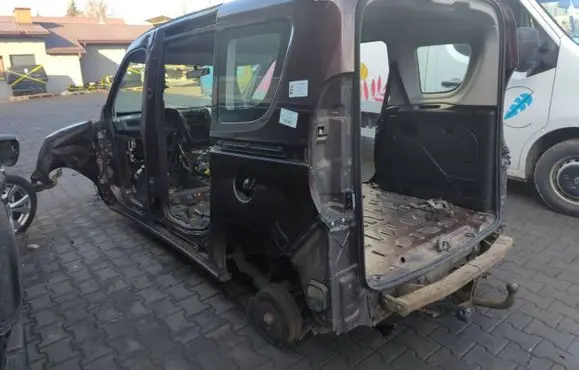 Fiat Doblo Front quarter panel 