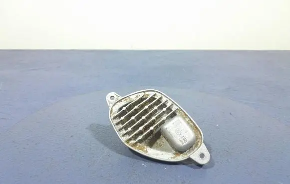 BMW M4 F82 F83 Voltage converter/converter module 90159762