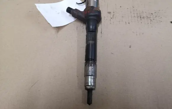 Mazda 6 Fuel injector R2AA 13H50