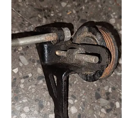 Toyota Supra A70 Generator/alternator belt tensioner