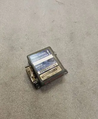Audi A8 S8 D2 4D Airbag control unit/module 8A0959655K 95T0402001 0285001151