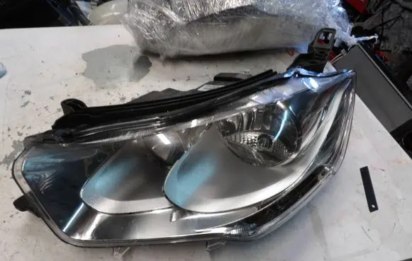 Citroen C-Elysée Headlight/headlamp 90146530 045130 901465300RCW