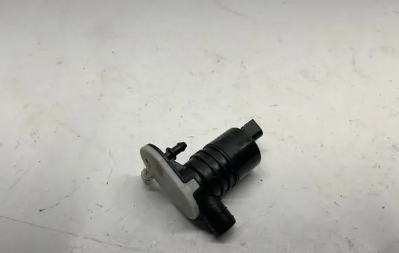 Ford Mustang Mach-E Windscreen/windshield washer pump M1PB17K624AA
