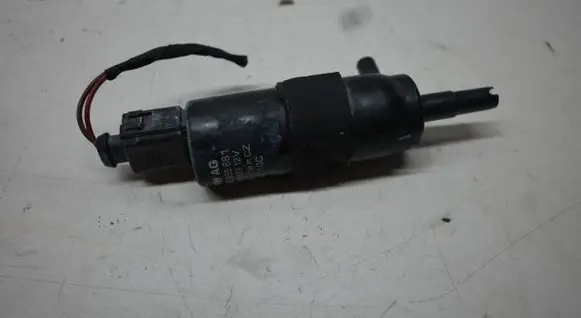Audi A8 S8 D4 4H Windscreen/windshield washer pump 6R0955681